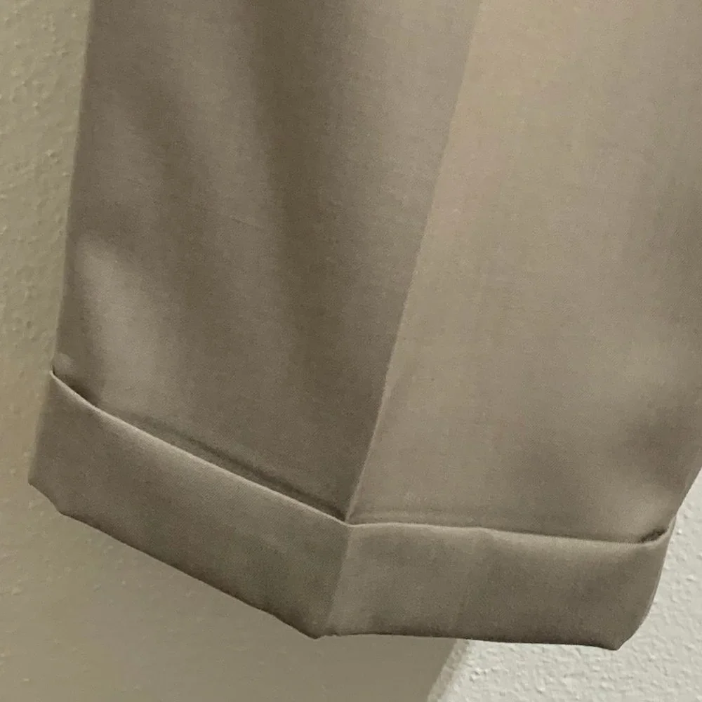 NWT, RBM 44x32 Men's Khaki Dress Pant, Pleated & Cuffed, 100% wool, Lined
